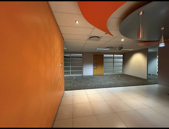 297M² OFFICE TO LET IN HIGHVELD
